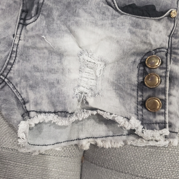 Grey jeans shorts - Picture 3 of 5